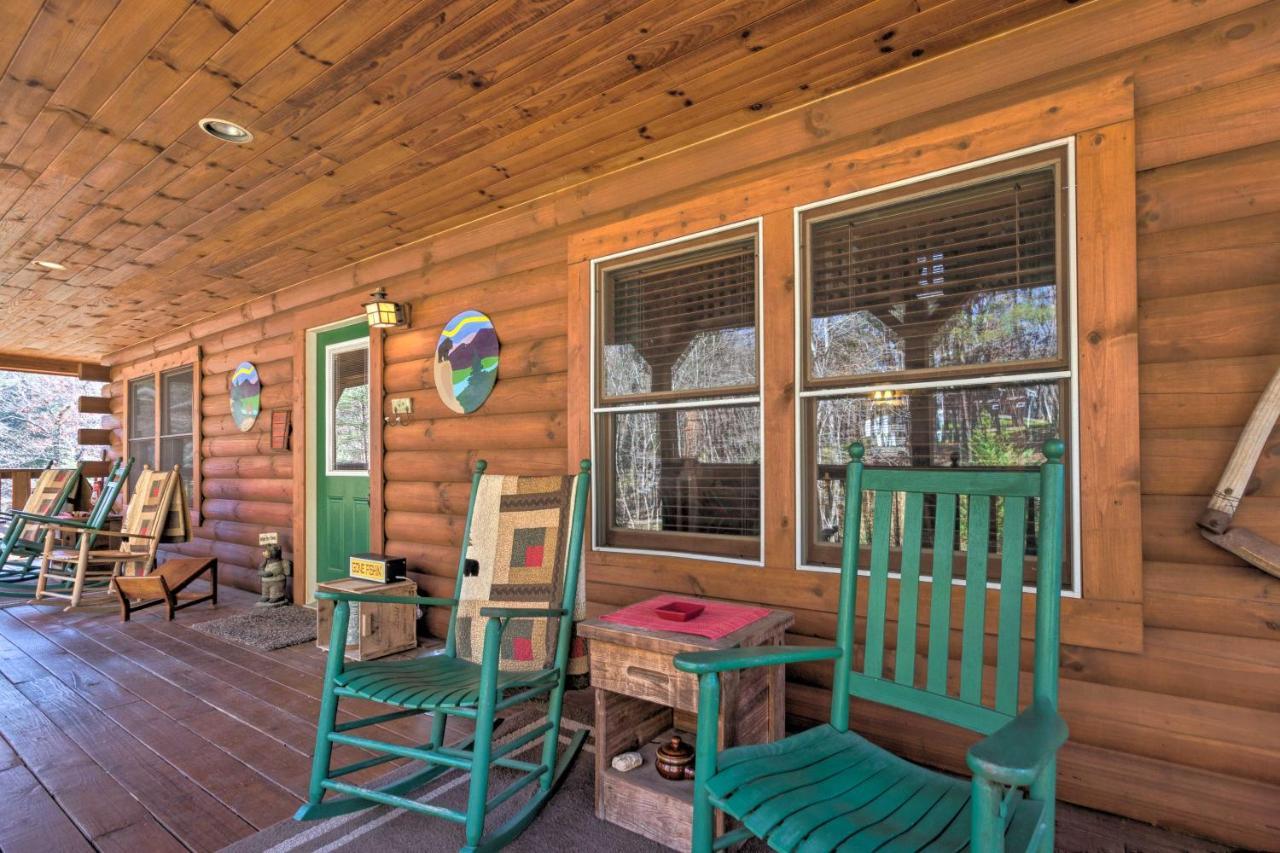 Lake Lure Log Cabin With Grill Steps To Beach! Villa Exterior photo